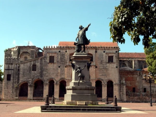 Private Historical Santo Domingo Day Trip