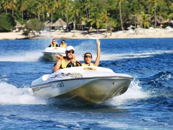 Speedboats & Snorkeling Adventure